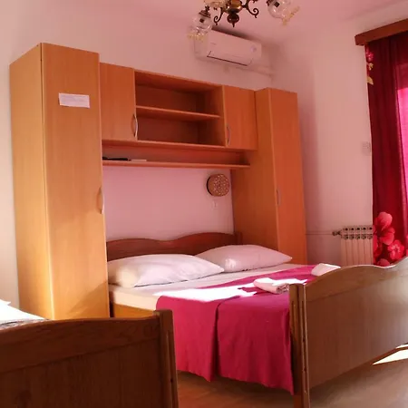 Guest house Mediteran Relax 3*